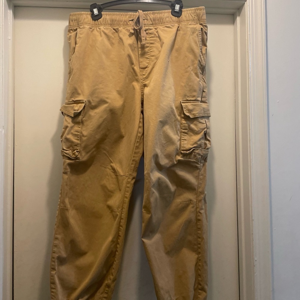 No Boundaries men’s Tan Cargo Pants Relaxed Fit